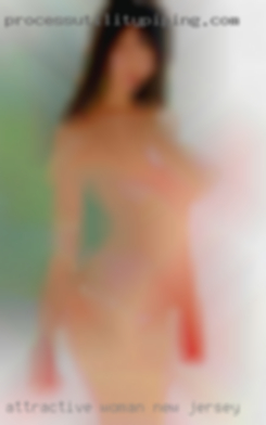 Attractive woman naked bushwalking New Jersey.
