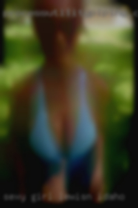 Sexy girl suck man woman pussy fime in Lewiston, Idaho.